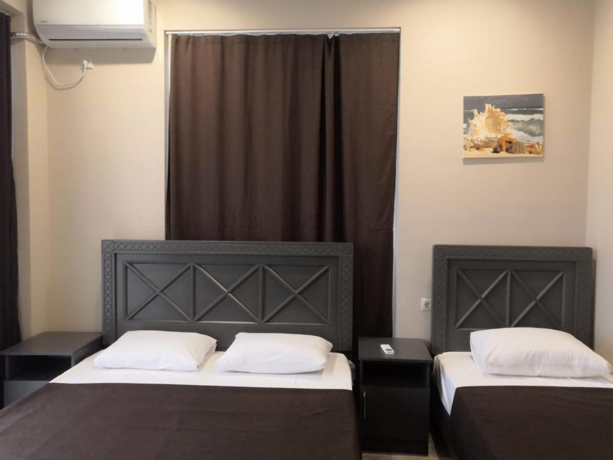 Calipso Sea Hotel Gagra Exterior photo